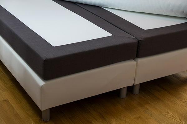 box spring removal costs vary depending on the size and location, but typically range from $50 to $150